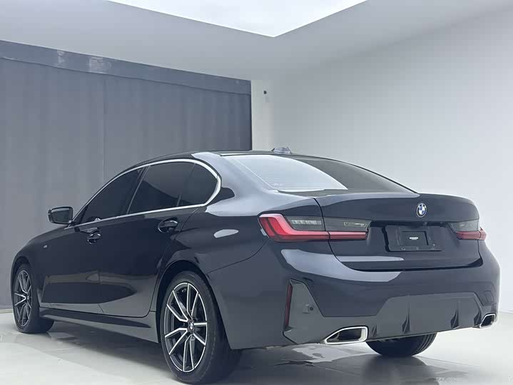 Фото 4 - BMW 3 Series