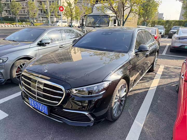 Фото 1 - Mercedes-Benz S-Class
