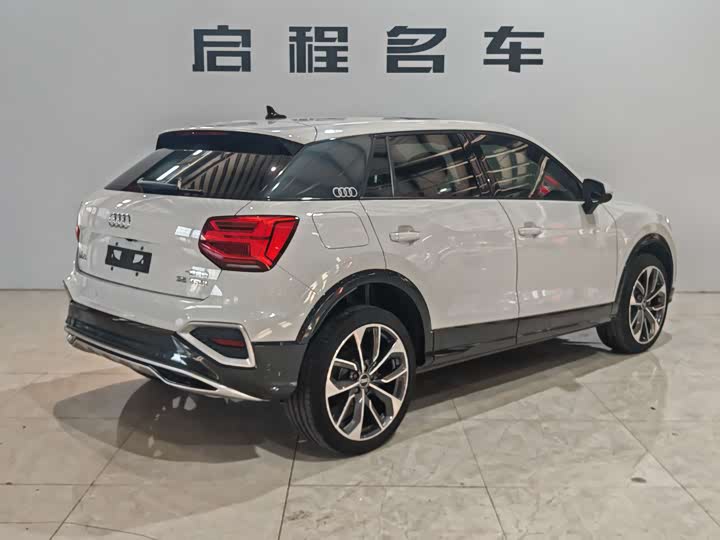 Фото 4 - Audi Q2L