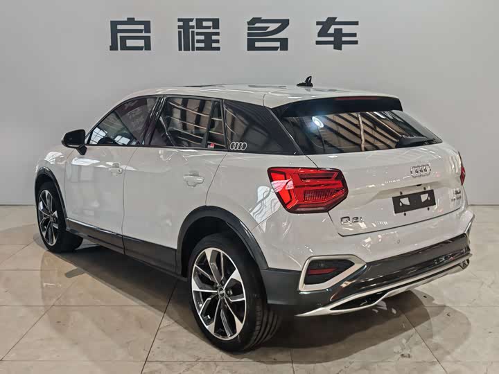 Фото 6 - Audi Q2L
