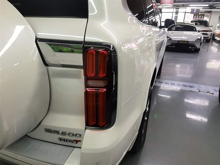 Фото 8 - Tank 500 Hybrid