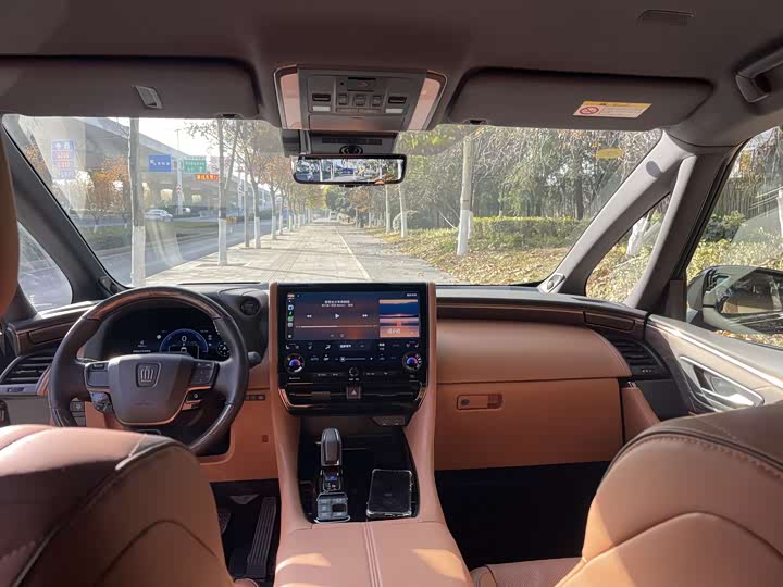 Фото 5 - Toyota Vellfire