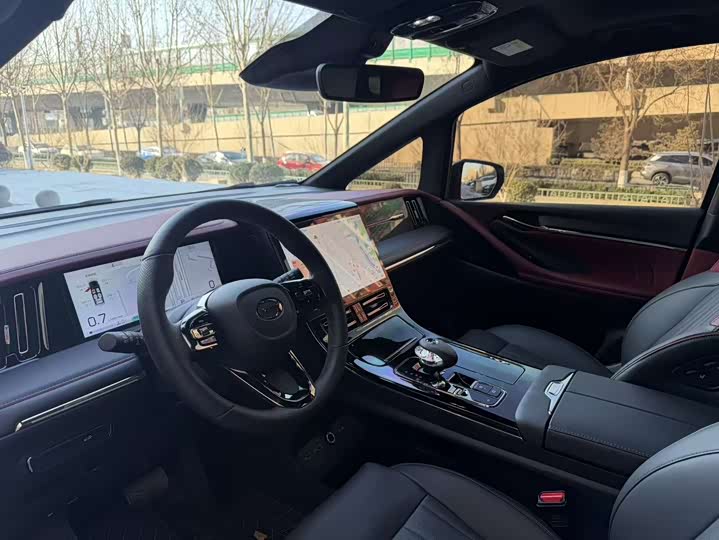 Фото 7 - GAC Trumpchi M8