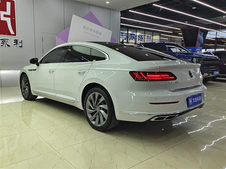 Фото 4 - Volkswagen CC