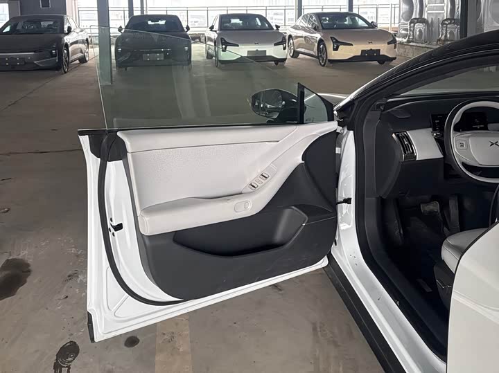 Фото 8 - XPeng F57