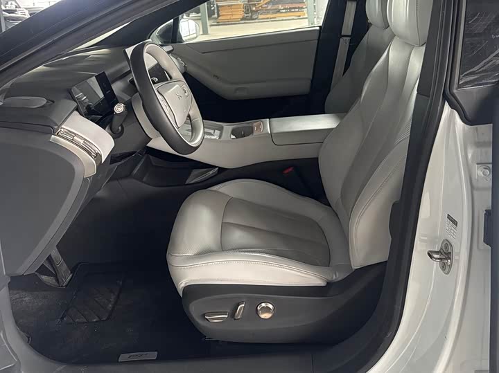 Фото 9 - XPeng F57