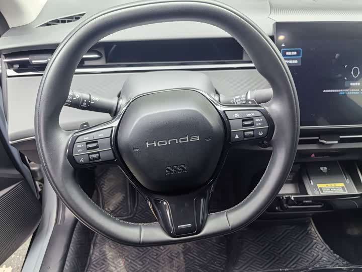 Фото 7 - Honda e:NP2