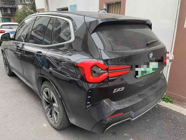 Фото 3 - BMW iX3