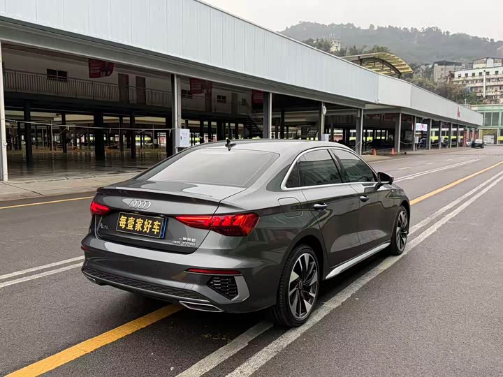 Фото 8 - Audi A3