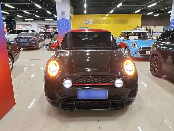 Фото 3 - Mini Mini JCW