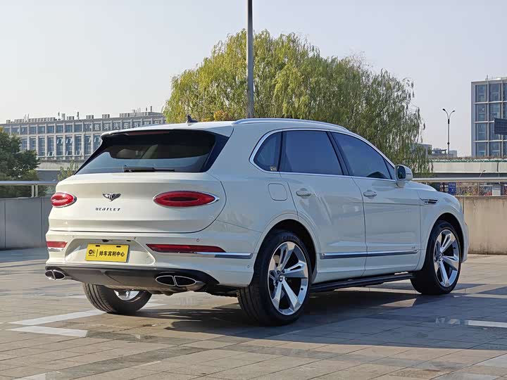 Фото 6 - Bentley Bentayga