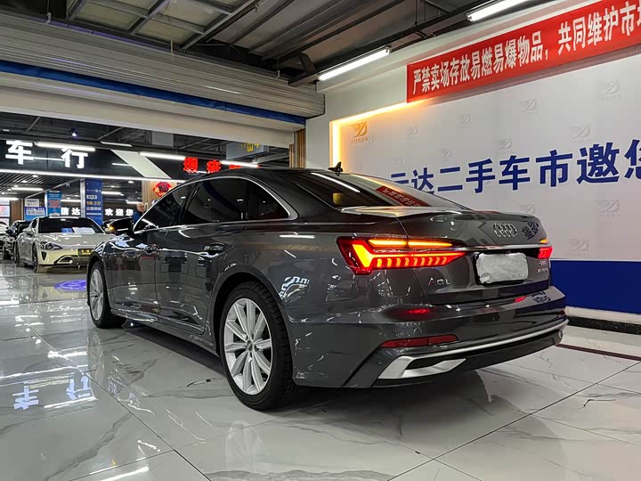 Фото 3 - Audi A6L