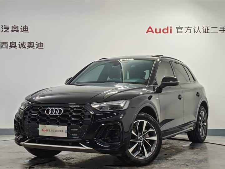 Фото 1 - Audi Q5L