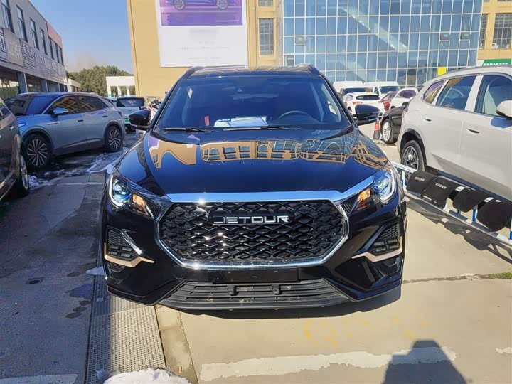 Фото 3 - Jetour X70