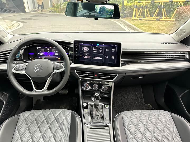 Фото 7 - Volkswagen Sagitar L