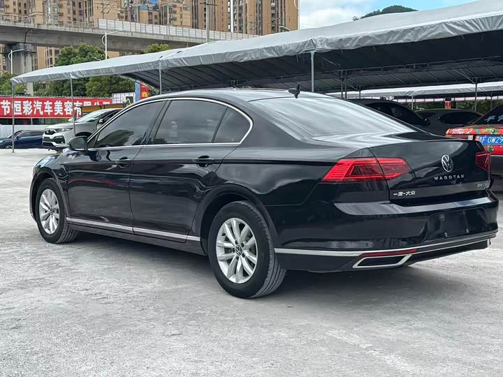 Фото 6 - Volkswagen Magotan