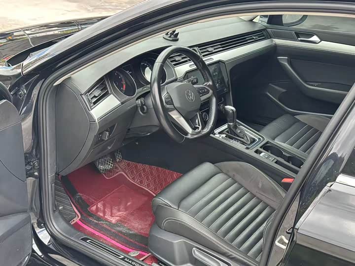 Фото 9 - Volkswagen Magotan