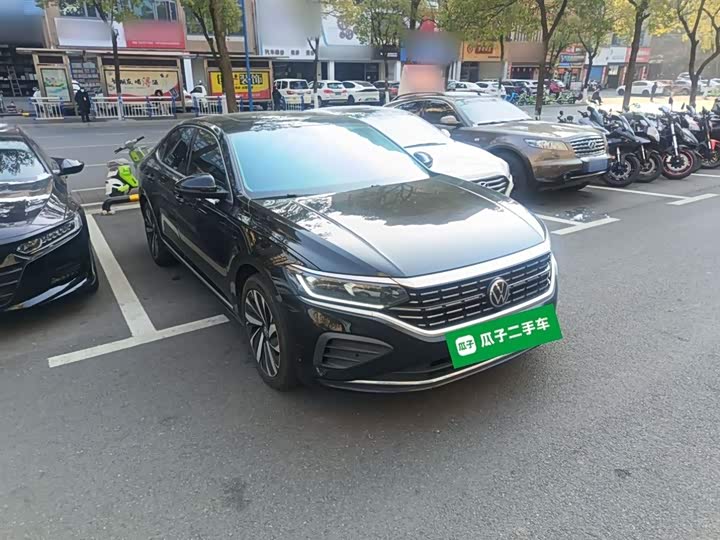 Фото 4 - Volkswagen Passat