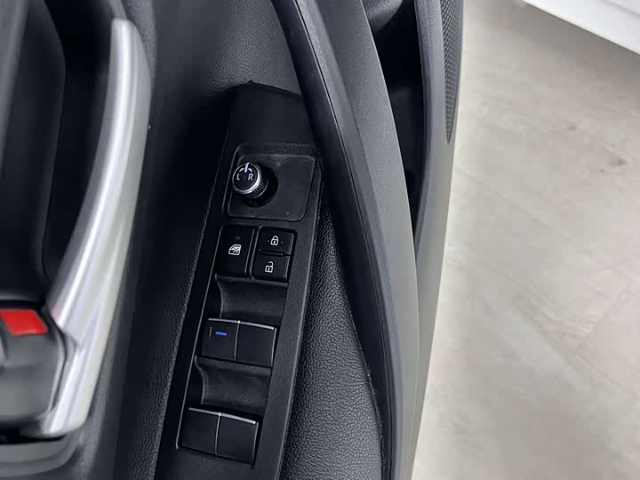 Фото 7 - Toyota Levin