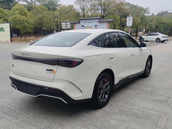 Фото 5 - BYD Seal 06 Hybrid/EV