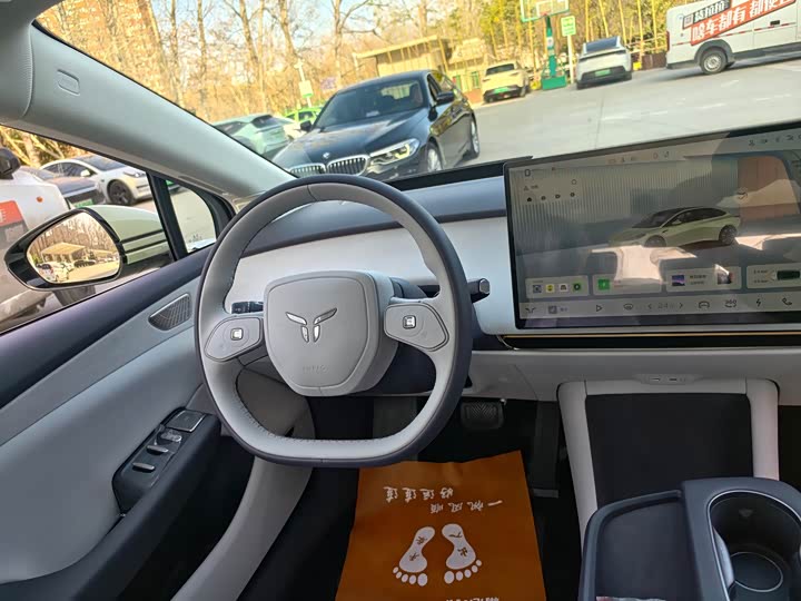 Фото 5 - Hongqi EH5 (Tiangong 05)