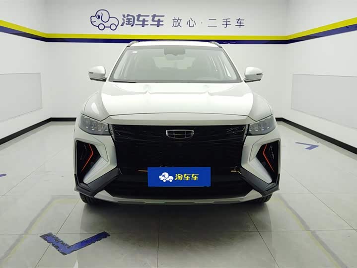 Фото 2 - Geely Atlas