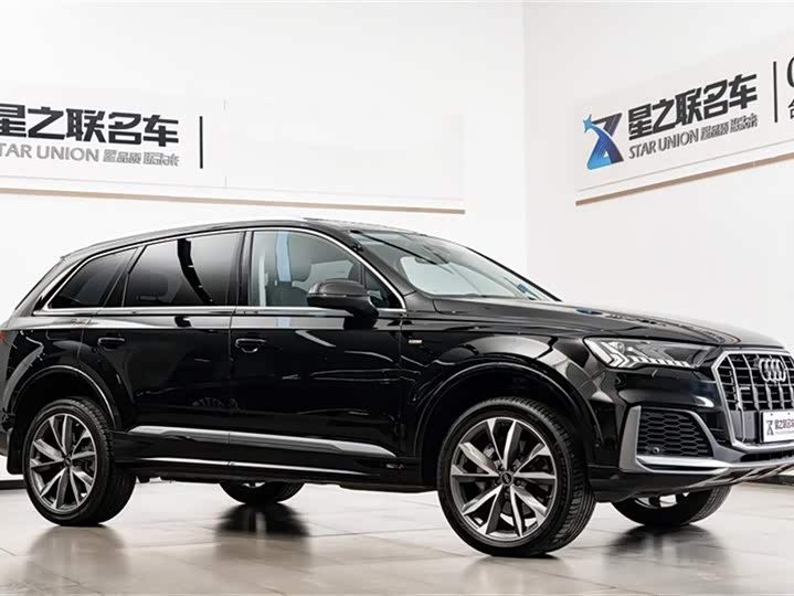 Фото 6 - Audi Q7