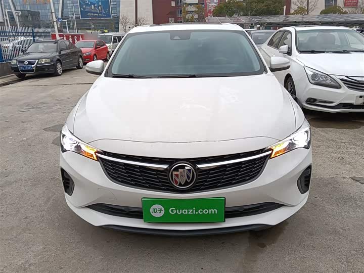 Фото 3 - Buick Verano