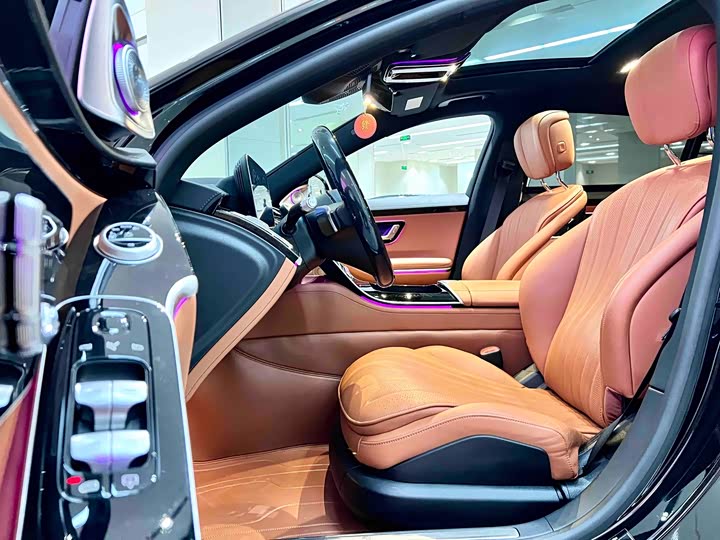 Фото 7 - Mercedes-Benz S-Class