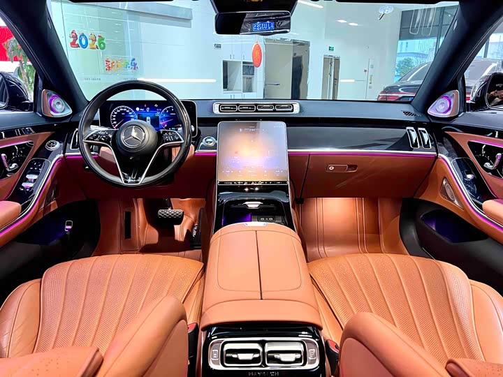 Фото 8 - Mercedes-Benz S-Class