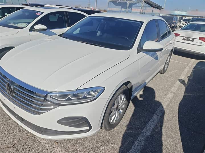 Фото 2 - Volkswagen Lavida