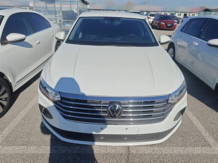 Фото 3 - Volkswagen Lavida