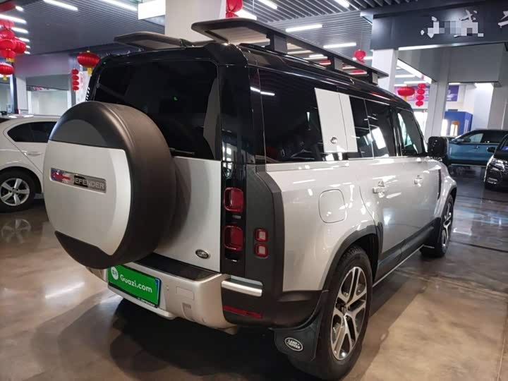 Фото 7 - Land Rover Defender