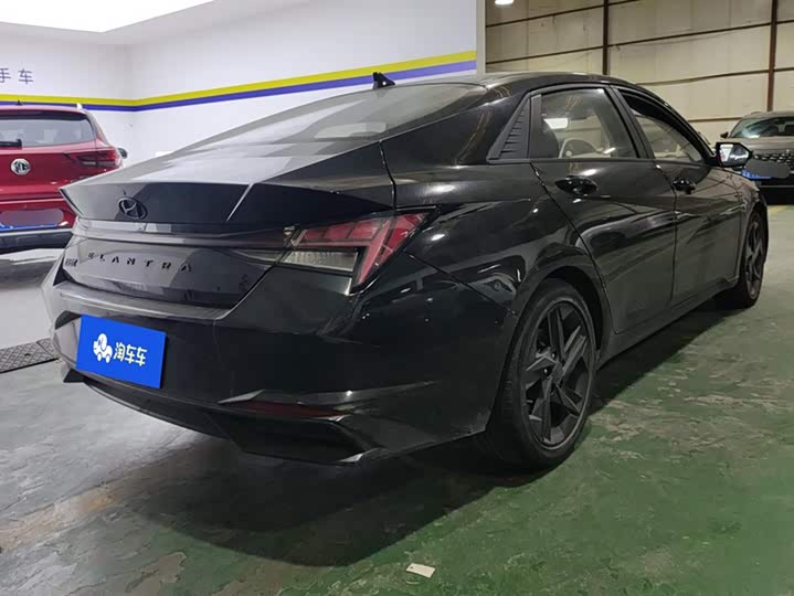 Фото 3 - Hyundai Elantra N line