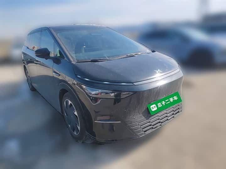 Фото 7 - XPeng X9