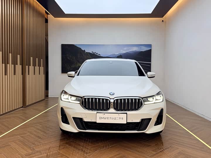 Фото 2 - BMW 6 Series GT