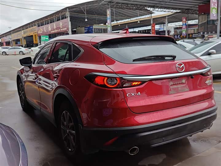 Фото 5 - Mazda CX-4