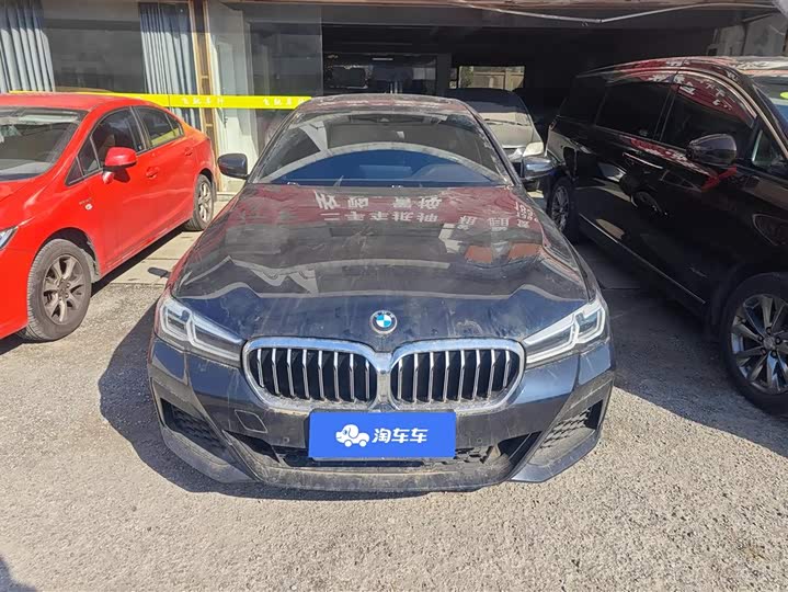 Фото 2 - BMW 5 Series