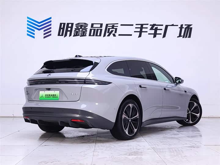 Фото 7 - Nio ET5T