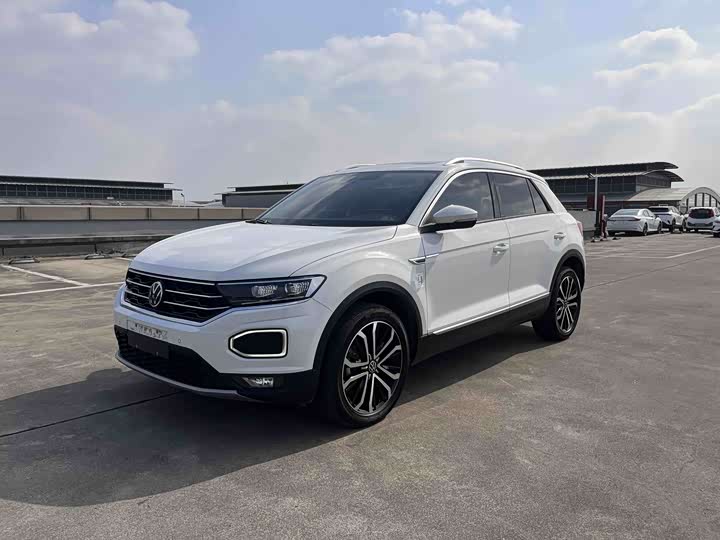 Фото 1 - Volkswagen T-Roc