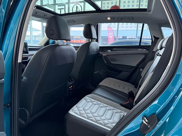 Фото 6 - Volkswagen Tayron