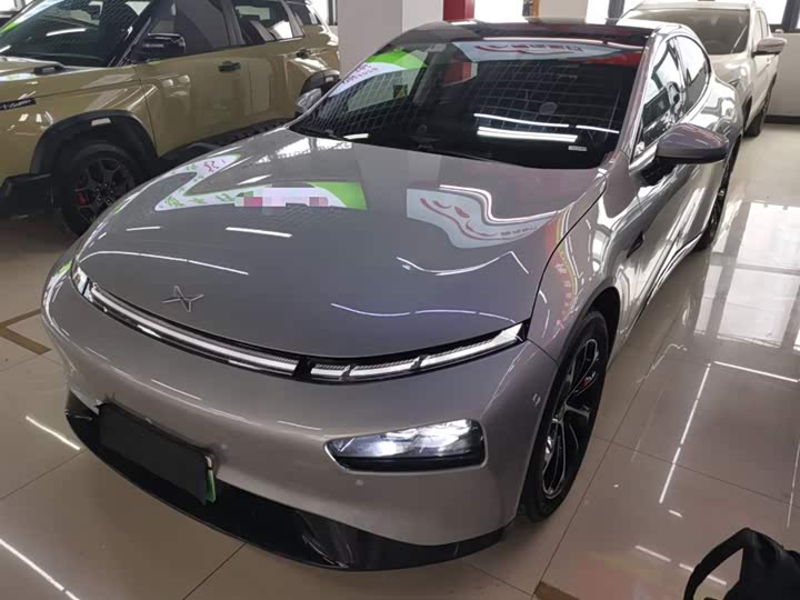 Фото 2 - XPeng P7