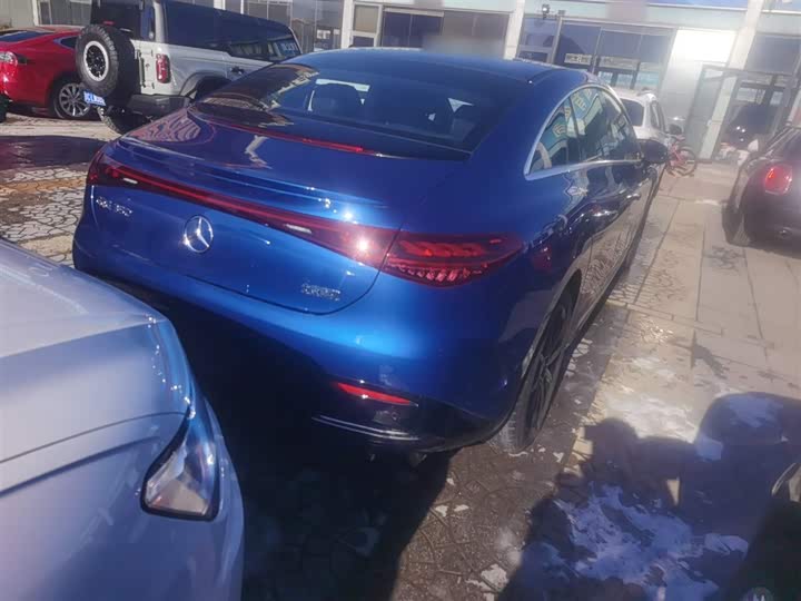 Фото 7 - Mercedes-Benz EQE