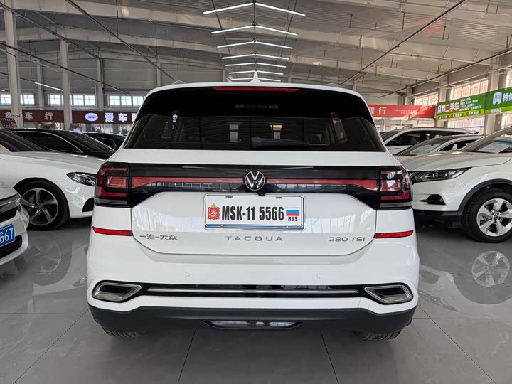 Фото 5 - Volkswagen Tacqua