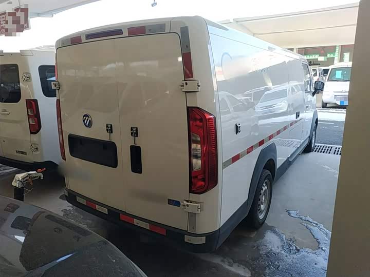 Фото 7 - Foton Smart Smurf E7