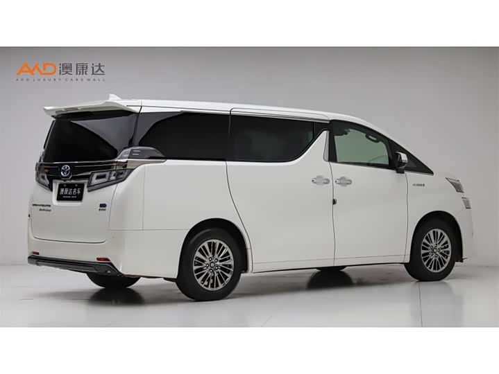 Фото 3 - Toyota Vellfire