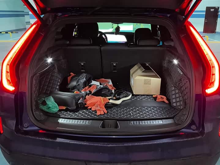 Фото 4 - Cadillac XT4