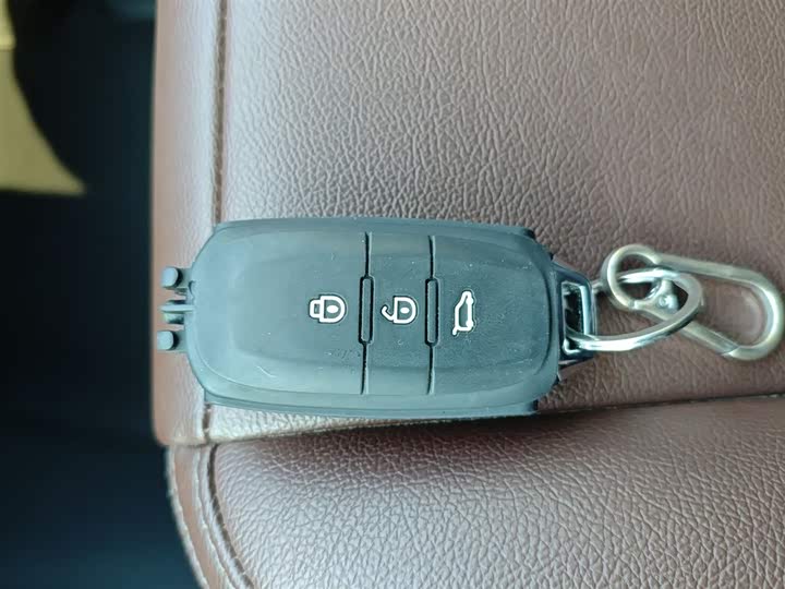 Фото 9 - Ford Transit T8