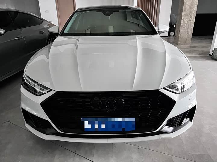 Фото 2 - Audi A7