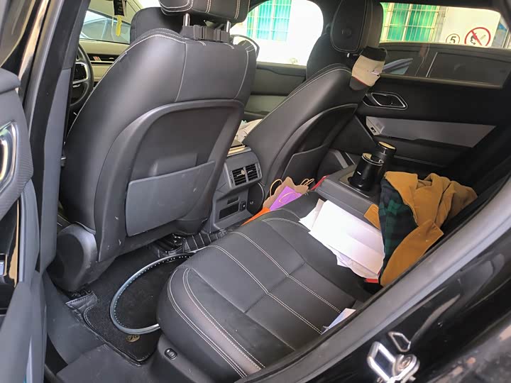 Фото 4 - Land Rover Range Rover Velar